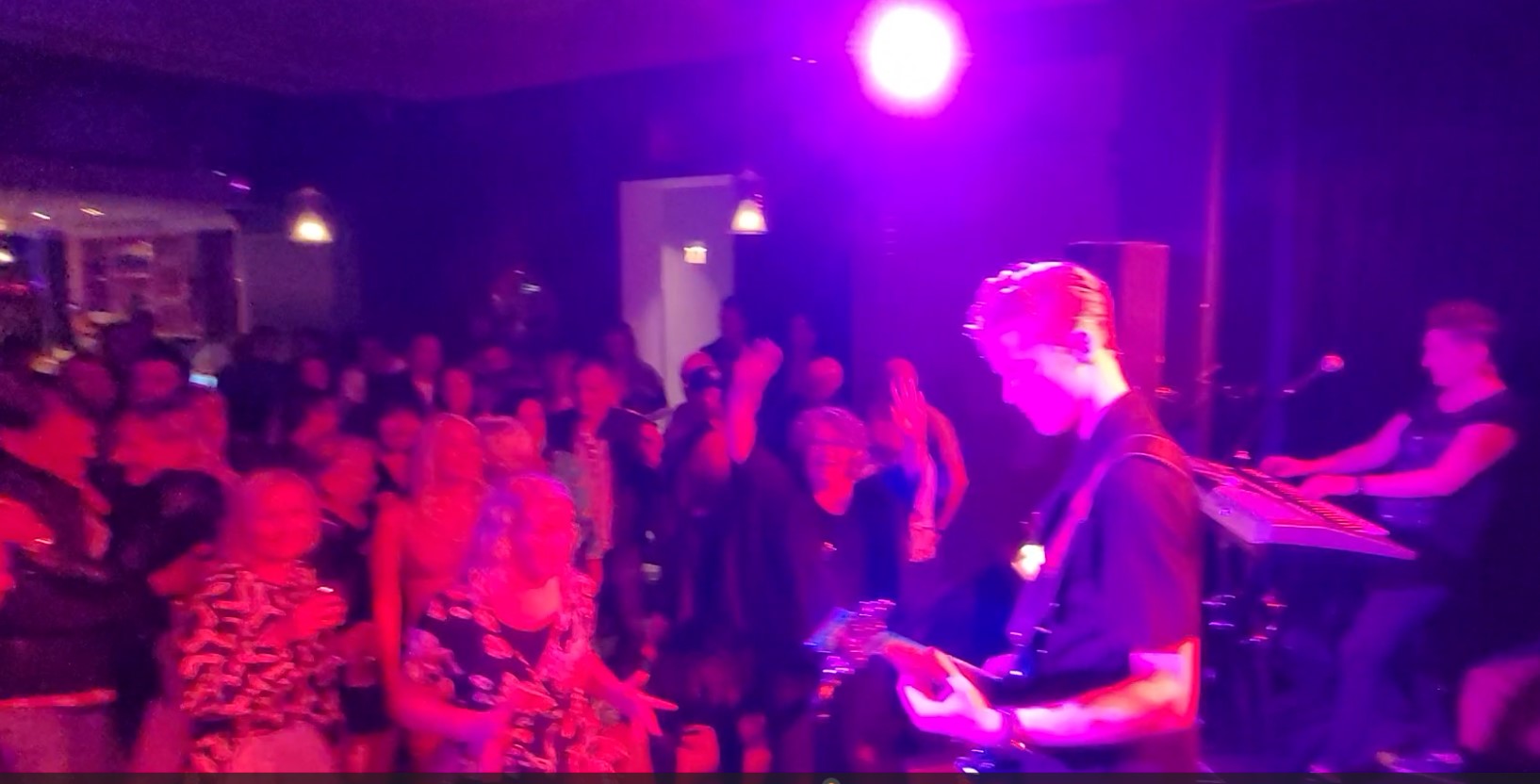 Konsertti yleisö